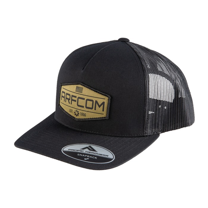 BLACK SNAPBACK W/BLACK MESH